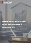 Plakat Akrilik Perusahaan untuk Penghargaan & Corporate Gift