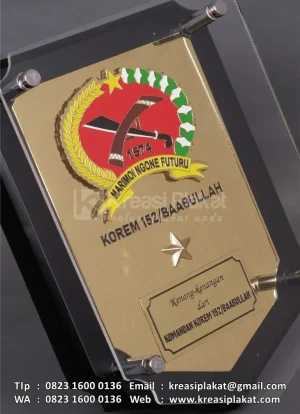 Plakat Kayu Akrili...