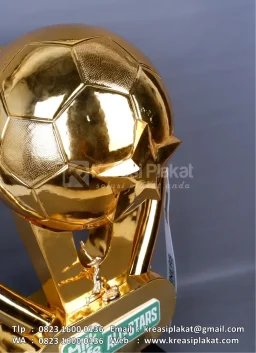Piala Custom Milk Life...