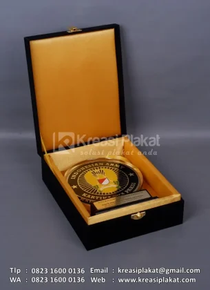 Box Plakat Akrilik Kenang-kenangan Militer Indonesian Army