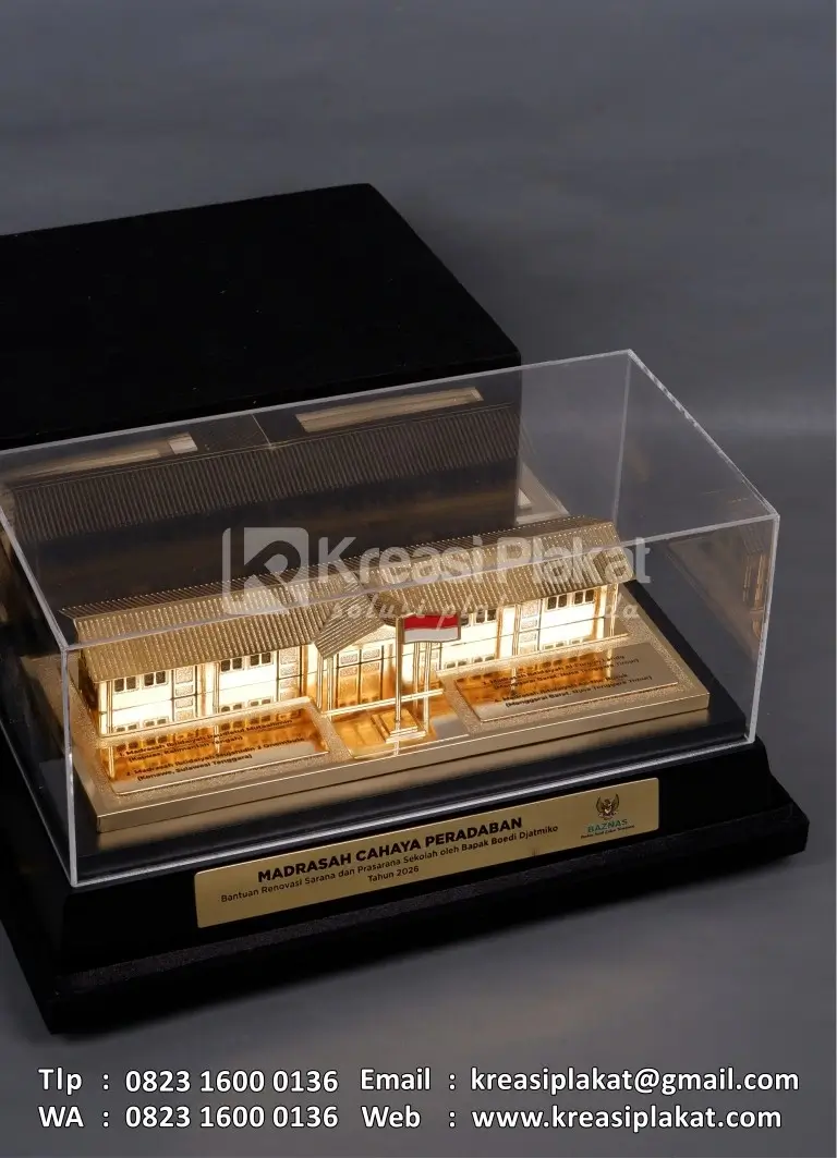 Box Miniatur Bangunan Madrasah Cahaya Peradaban