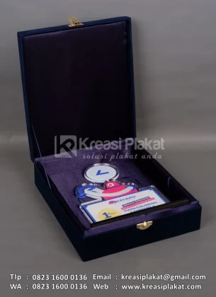 Box Plakat Akrilik Juara Oodles Math Category