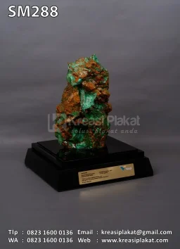 Miniatur Bongkahan...