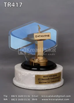 Piala Custom Best Spea...
