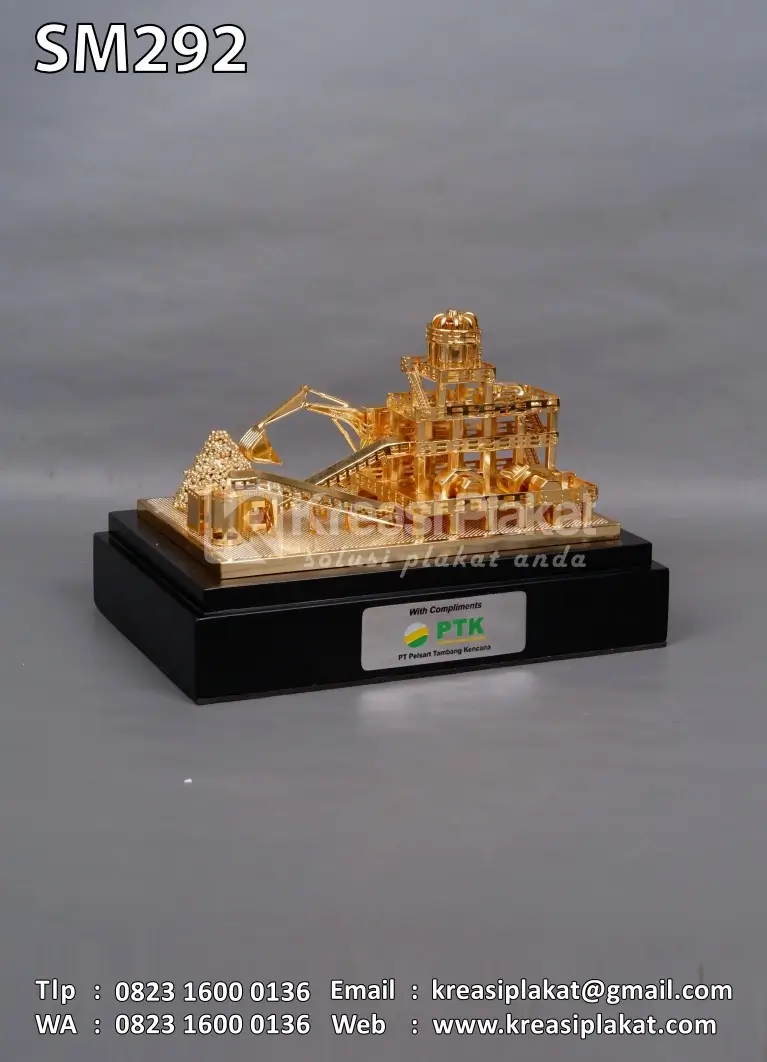 Miniatur Fasilitas Pertambangan