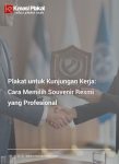Plakat untuk Kunjungan Kerja: Cara Memilih Souvenir Resmi yang Profesional