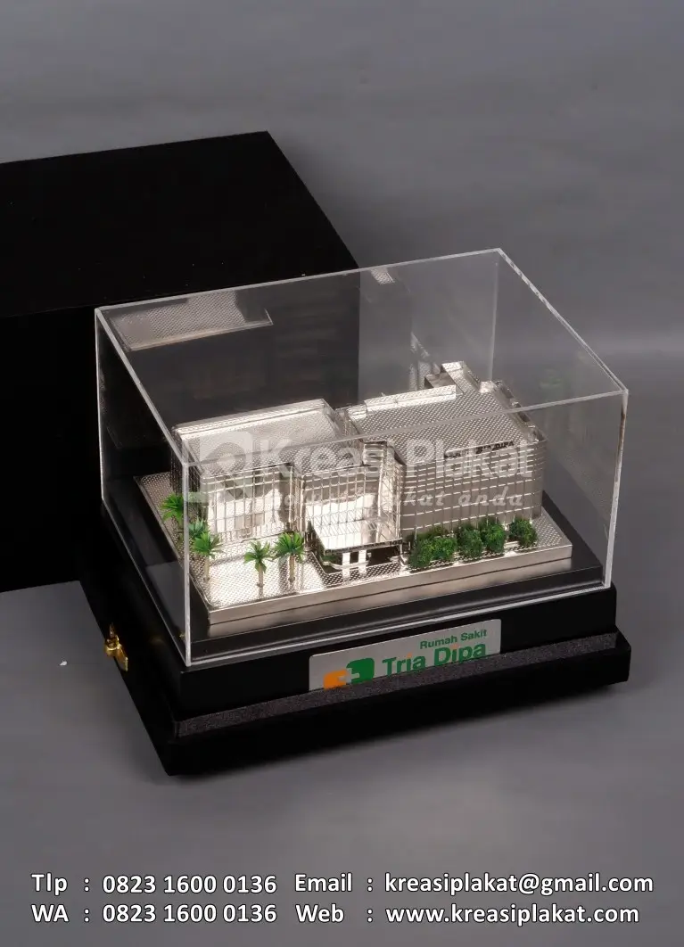 Box Miniatur Bangunan Rumah Sakit Tria Dipa