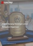 Plakat Kenang-Kenangan untuk Pengurus Organisasi: Ide Penghargaan yang Berkesan