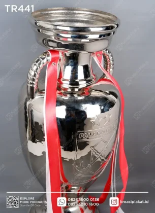 Detail Piala Pangdam XXII Palaka Wira