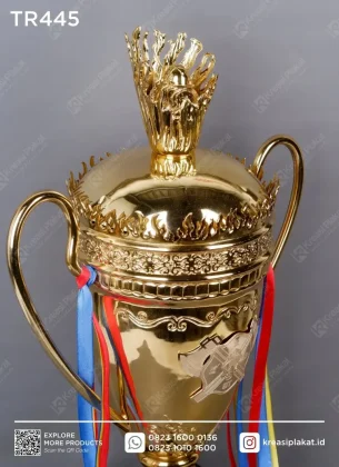 Detail Piala Custom Juara Umum Mahakam EIT Challenge