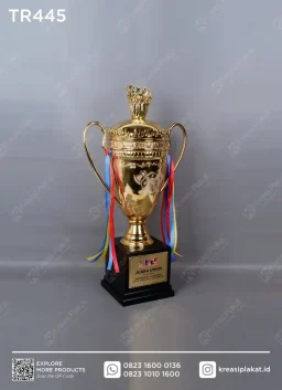 Piala Custom Juara...
